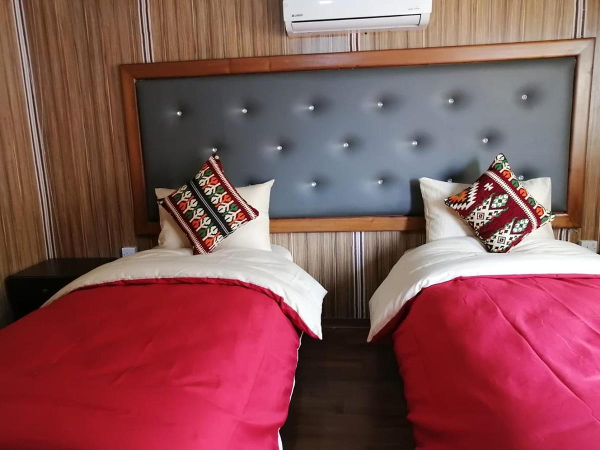 Hotel Sharah Luxury Camp à Wadi Rum Extérieur photo