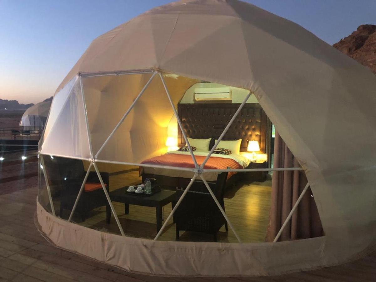 Hotel Sharah Luxury Camp à Wadi Rum Extérieur photo