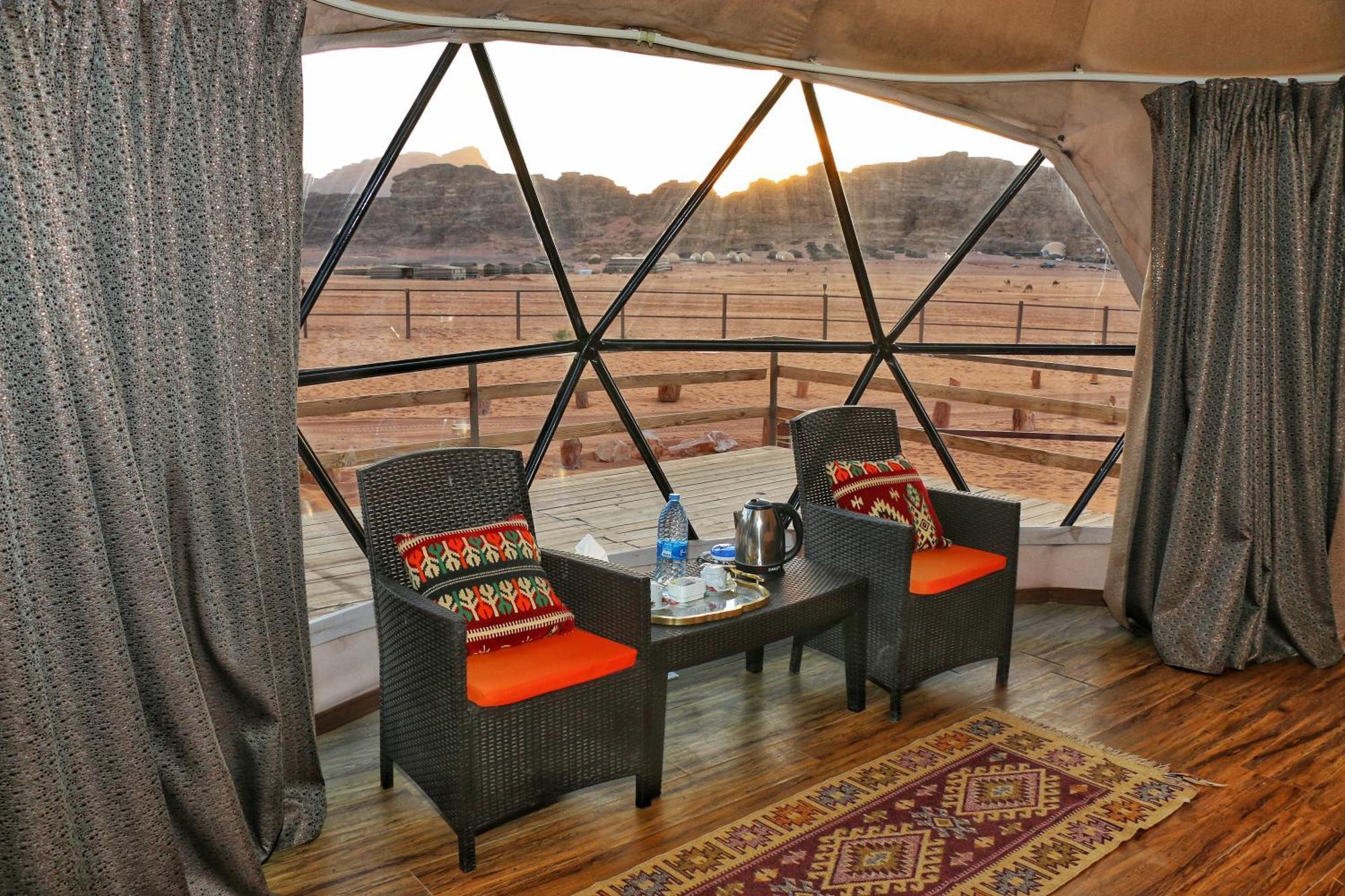 Hotel Sharah Luxury Camp à Wadi Rum Extérieur photo